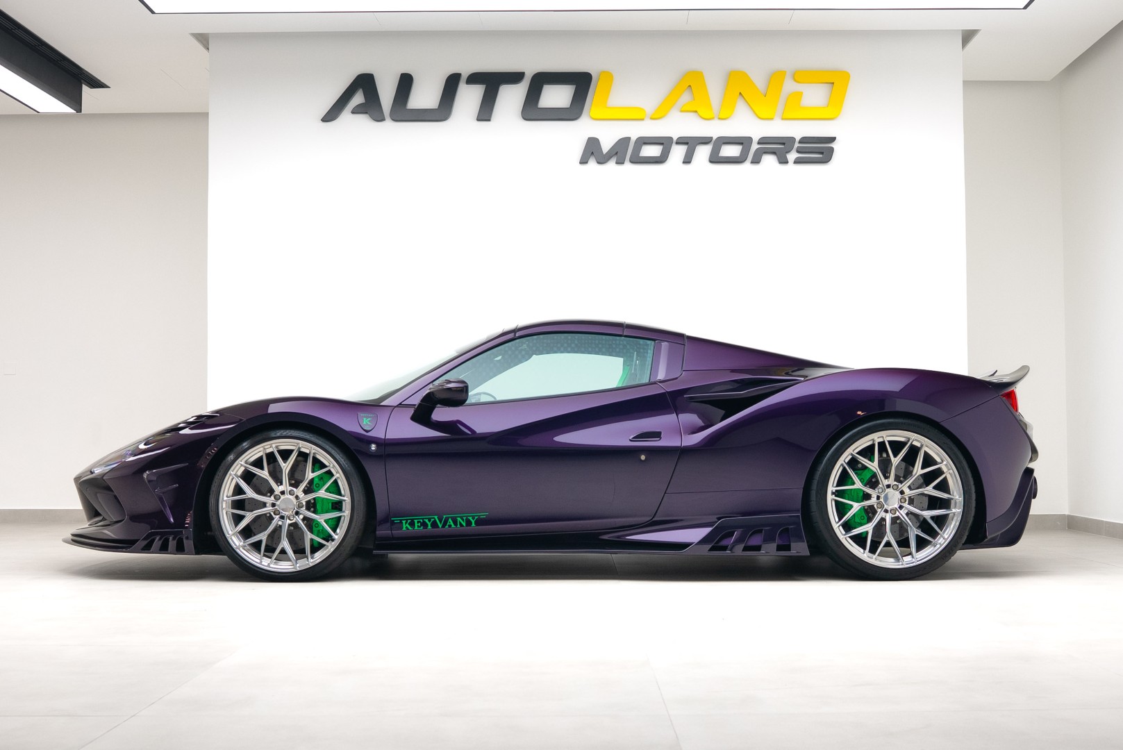 2023 FERRARI F8 SPIDER KEYVANY 1OF1